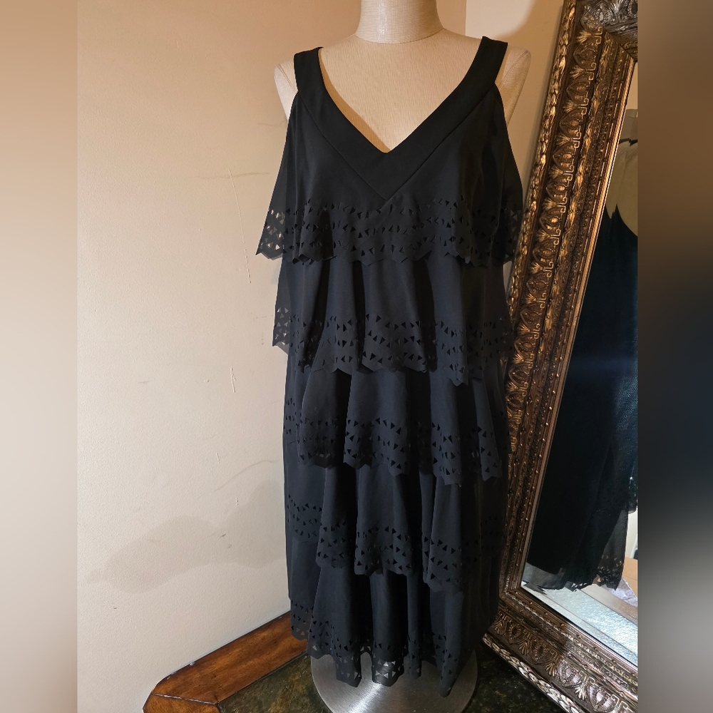 S.L. Fashions - Black Sleeveless Layered/Tiered Dress. Sz 12. EUC.